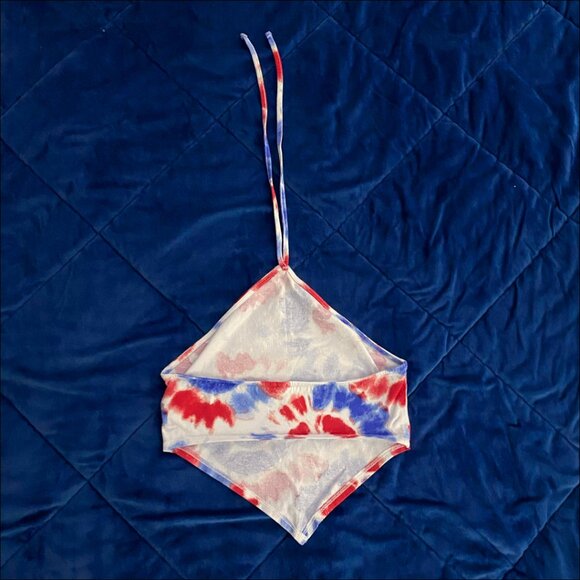 H&M Red + White + Blue Tie Dye Patterned Tied Halterneck Cropped V-Hem Top - Picture 3 of 4